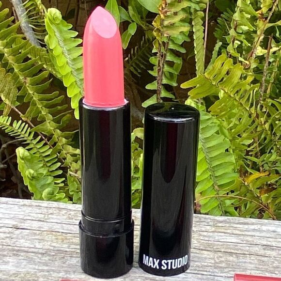 New Max Studio Lipstick & Lip Liner Precision Define. Full Size - Picture 3 of 4